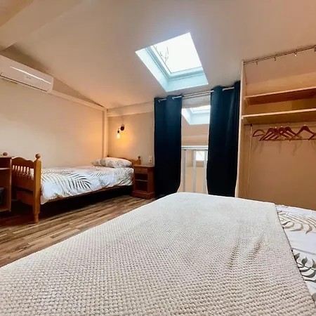 Apartamento La Traverse - Au Pied De La Cité Médiévale - Clim Et Terrasse