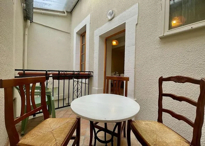 La Traverse - Au Pied De La Cité Médiévale - Clim Et Terrasse