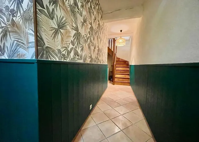 Appartamento La Traverse - Au Pied De La Cité Médiévale - Clim Et Terrasse
